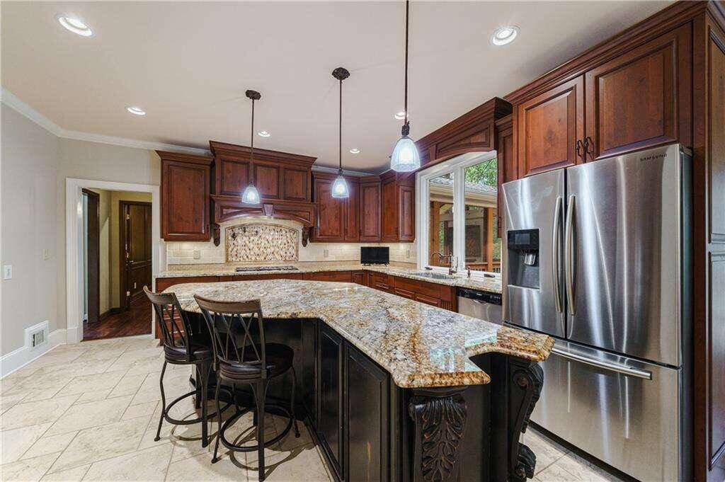 8090 Habersham Waters Road, Sandy Springs, Georgia 30350, 4 Bedrooms Bedrooms, ,3 BathroomsBathrooms,Residential,Sold,8090 Habersham Waters Road,7315352