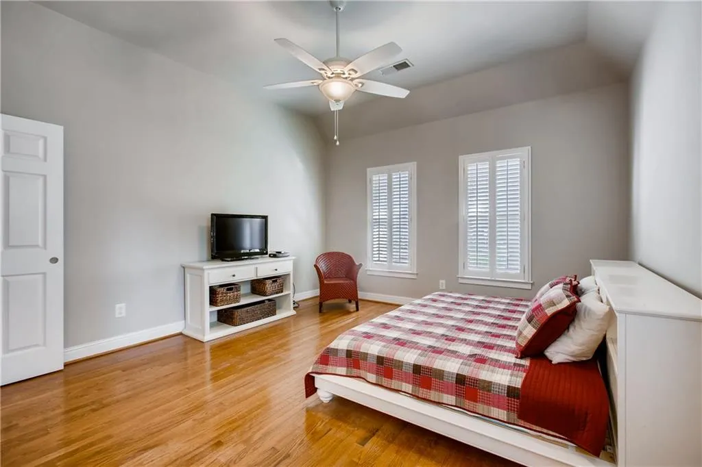 530 Fountain Oaks Way, Sandy Springs, Georgia 30342, 4 Bedrooms Bedrooms, ,3 BathroomsBathrooms,Residential,Sold,530 Fountain Oaks Way,6554174