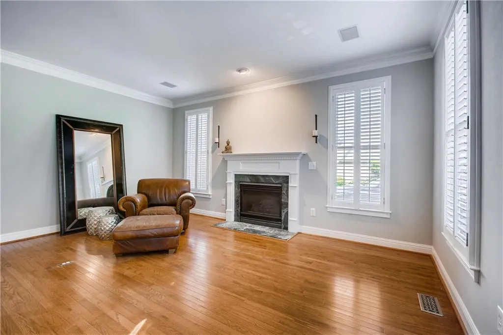 530 Fountain Oaks Way, Sandy Springs, Georgia 30342, 4 Bedrooms Bedrooms, ,3 BathroomsBathrooms,Residential,Sold,530 Fountain Oaks Way,6554174