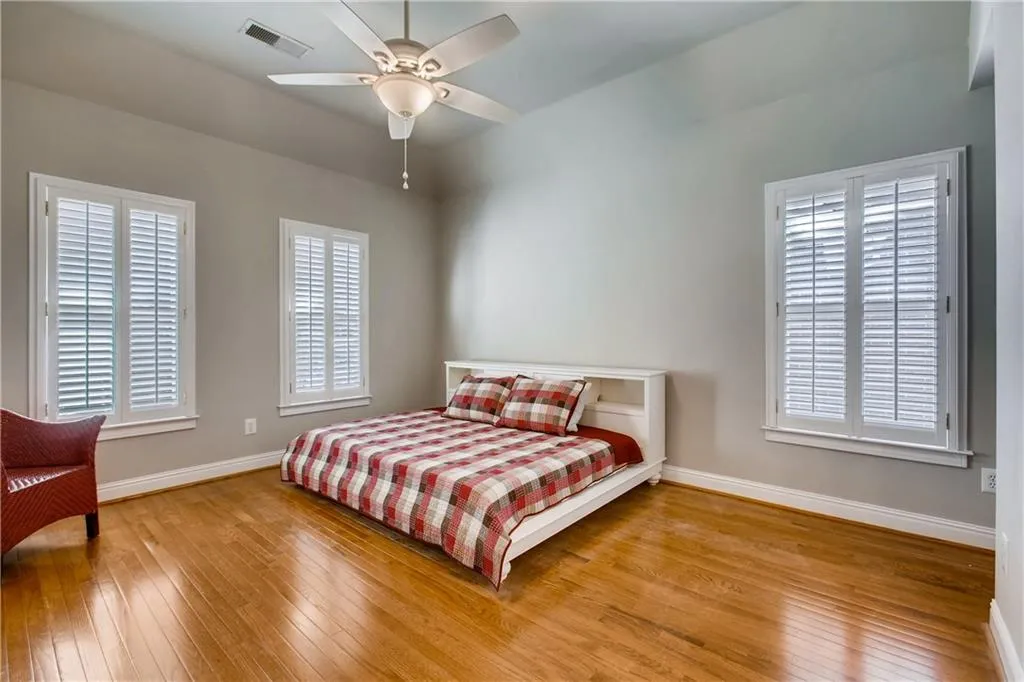 530 Fountain Oaks Way, Sandy Springs, Georgia 30342, 4 Bedrooms Bedrooms, ,3 BathroomsBathrooms,Residential,Sold,530 Fountain Oaks Way,6554174