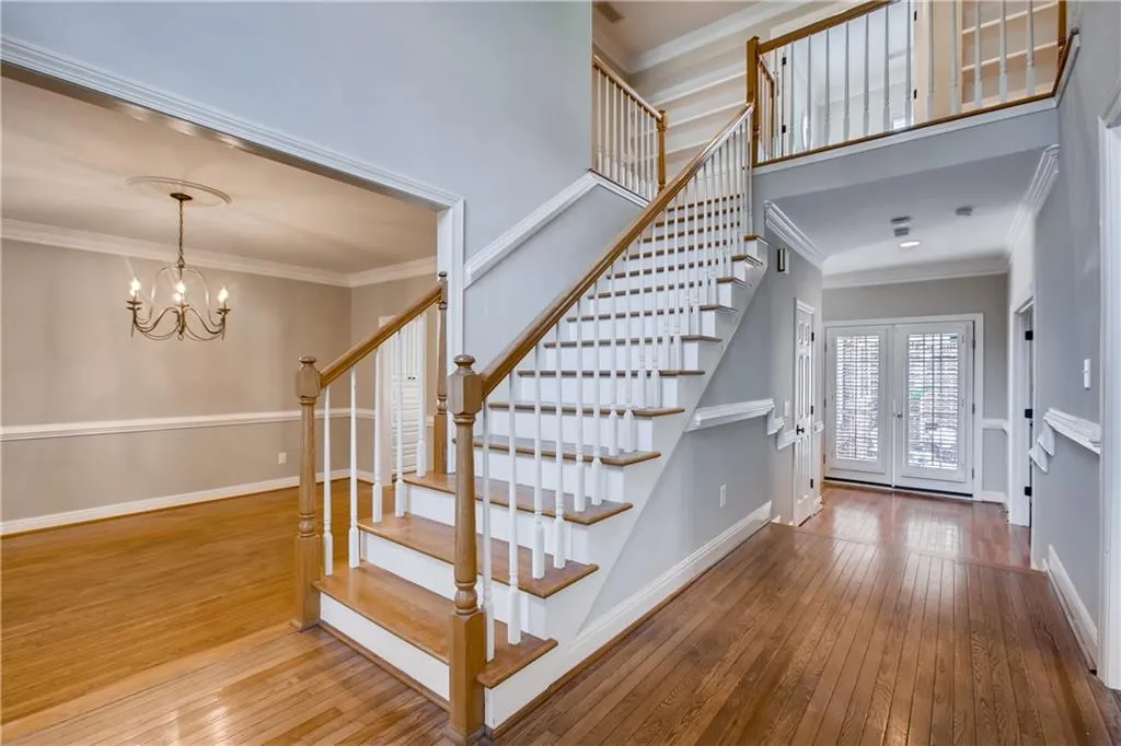 530 Fountain Oaks Way, Sandy Springs, Georgia 30342, 4 Bedrooms Bedrooms, ,3 BathroomsBathrooms,Residential,Sold,530 Fountain Oaks Way,6554174
