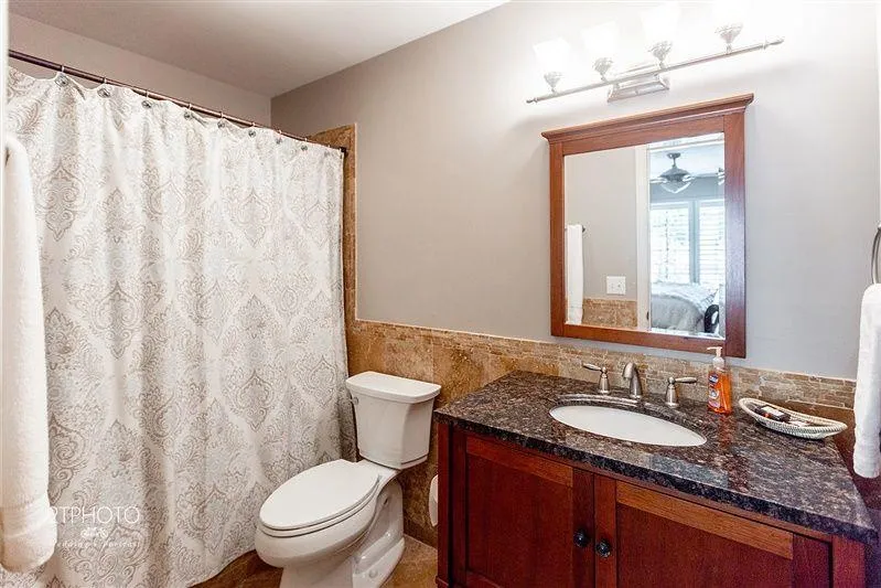 205 Ledgemont Court, Atlanta, Georgia 30342, 4 Bedrooms Bedrooms, ,3 BathroomsBathrooms,Residential,Sold,205 Ledgemont Court,7225369