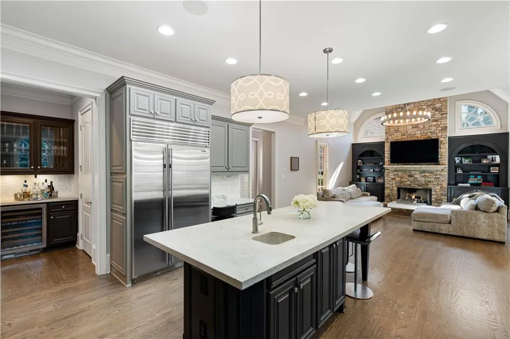 275 Trimble Crest Drive, Atlanta, Georgia 30342, 5 Bedrooms Bedrooms, ,5 BathroomsBathrooms,Residential,Sold,275 Trimble Crest Drive,7190968