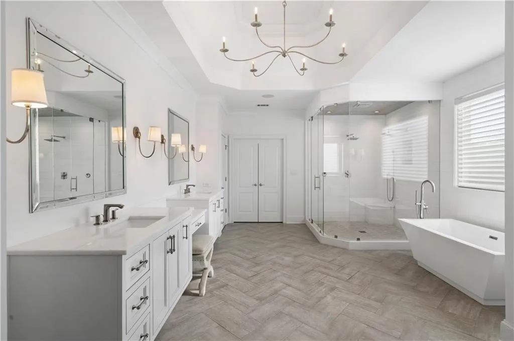 275 Trimble Crest Drive, Atlanta, Georgia 30342, 5 Bedrooms Bedrooms, ,5 BathroomsBathrooms,Residential,Sold,275 Trimble Crest Drive,7190968