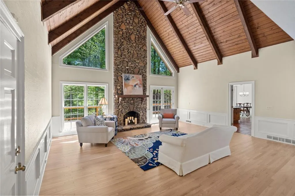 1585 Lazy River Lane, Sandy Springs, Georgia 30350, 6 Bedrooms Bedrooms, ,4 BathroomsBathrooms,Residential,For Sale,1585 Lazy River Lane,7635493