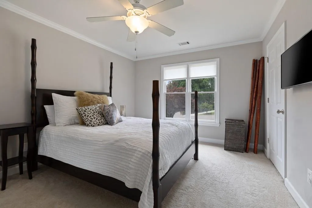 825 Mabry Road, Atlanta, Georgia 30328, 5 Bedrooms Bedrooms, ,3 BathroomsBathrooms,Residential,Sold,825 Mabry Road,6612337