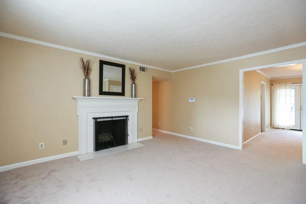 335 Winding River Drive Unit G, Sandy Springs, Georgia 30350, 2 Bedrooms Bedrooms, ,2 BathroomsBathrooms,Residential,Sold,335 Winding River Drive Unit G,6071174