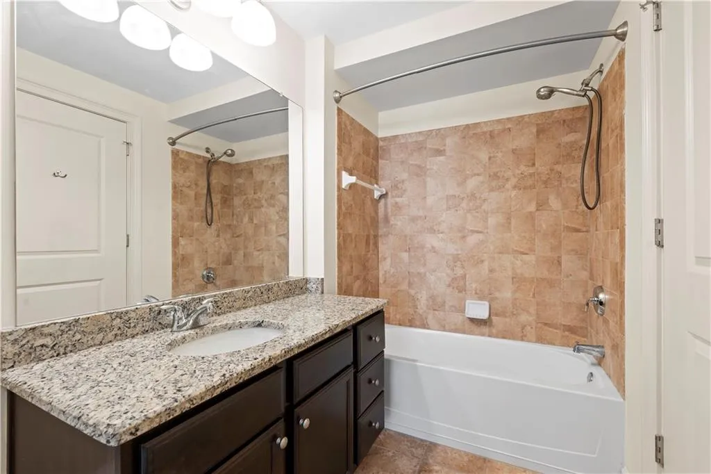 200 River Vista Drive Unit 516, Sandy Springs, Georgia 30339, 1 Bedroom Bedrooms, ,1 BathroomBathrooms,Residential,For Sale,200 River Vista Drive Unit 516,7721773