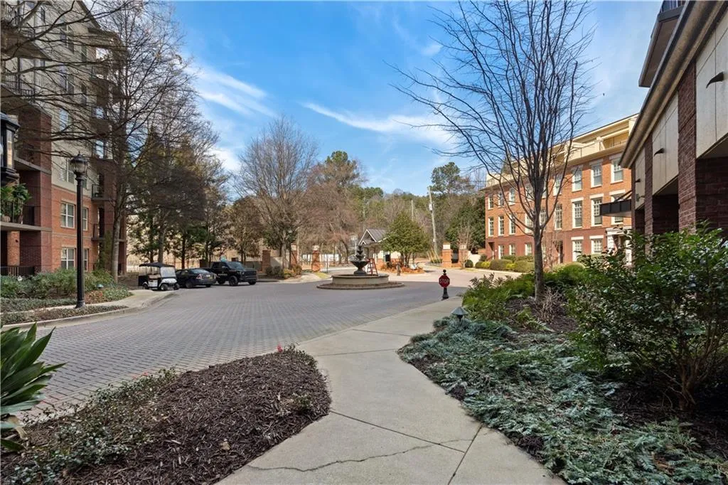 200 River Vista Drive Unit 516, Sandy Springs, Georgia 30339, 1 Bedroom Bedrooms, ,1 BathroomBathrooms,Residential,For Sale,200 River Vista Drive Unit 516,7721773