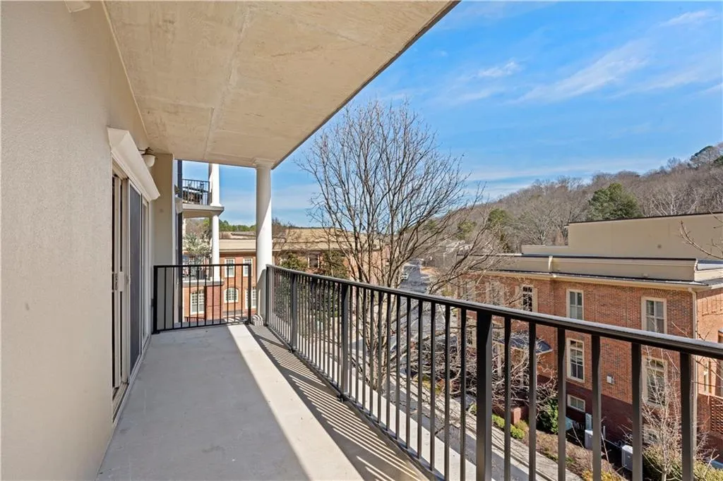 200 River Vista Drive Unit 516, Sandy Springs, Georgia 30339, 1 Bedroom Bedrooms, ,1 BathroomBathrooms,Residential,For Sale,200 River Vista Drive Unit 516,7721773