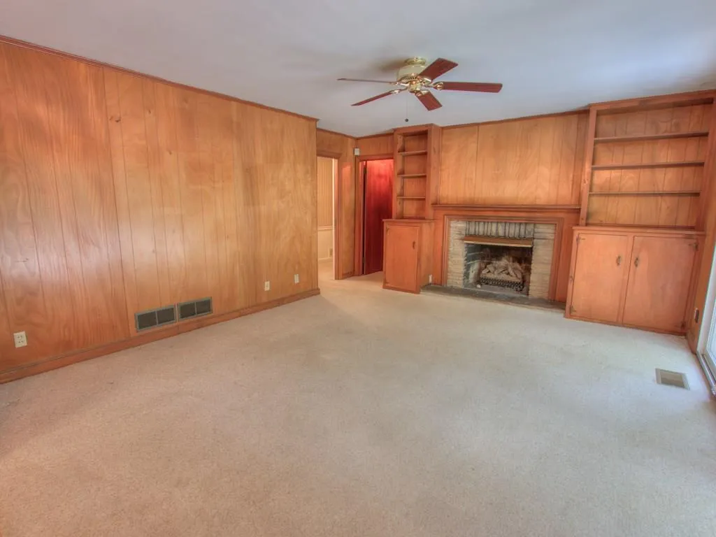 6835 Heathfield Drive, Sandy Springs, Georgia 30328, 5 Bedrooms Bedrooms, ,3 BathroomsBathrooms,Residential,Sold,6835 Heathfield Drive,5909519