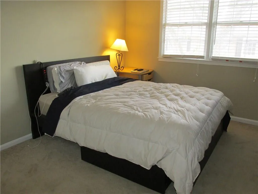 6520 Roswell Road Unit 110, Atlanta, Georgia 30328, 3 Bedrooms Bedrooms, ,2 BathroomsBathrooms,Residential,Sold,6520 Roswell Road Unit 110,5893306