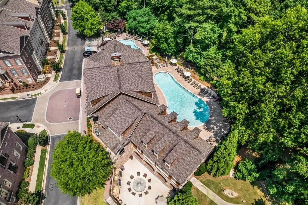 200 Riversedge Drive Unit 235, Atlanta, Georgia 30339, 3 Bedrooms Bedrooms, ,3 BathroomsBathrooms,Residential,Sold,200 Riversedge Drive Unit 235,7235769