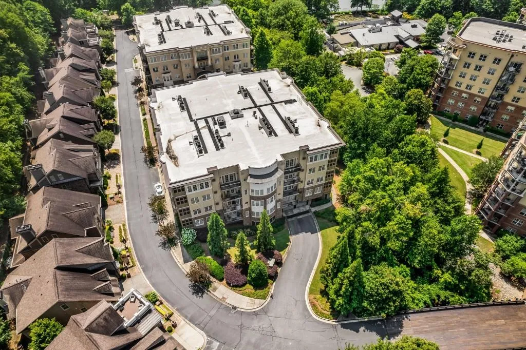 200 Riversedge Drive Unit 235, Atlanta, Georgia 30339, 3 Bedrooms Bedrooms, ,3 BathroomsBathrooms,Residential,Sold,200 Riversedge Drive Unit 235,7235769