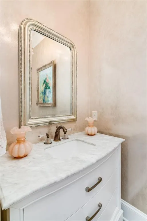 200 Riversedge Drive Unit 235, Atlanta, Georgia 30339, 3 Bedrooms Bedrooms, ,3 BathroomsBathrooms,Residential,Sold,200 Riversedge Drive Unit 235,7235769