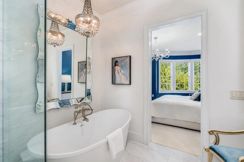 200 Riversedge Drive Unit 235, Atlanta, Georgia 30339, 3 Bedrooms Bedrooms, ,3 BathroomsBathrooms,Residential,Sold,200 Riversedge Drive Unit 235,7235769