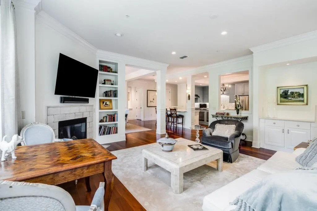 200 Riversedge Drive Unit 235, Atlanta, Georgia 30339, 3 Bedrooms Bedrooms, ,3 BathroomsBathrooms,Residential,Sold,200 Riversedge Drive Unit 235,7235769