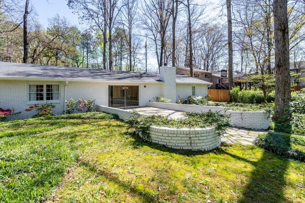 5614 Colton Drive, Atlanta, Georgia 30342, 3 Bedrooms Bedrooms, ,2 BathroomsBathrooms,Residential,Sold,5614 Colton Drive,6529791
