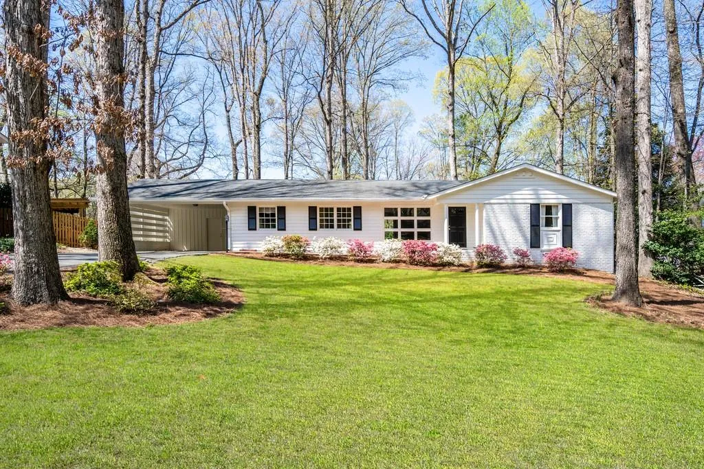 5614 Colton Drive, Atlanta, Georgia 30342, 3 Bedrooms Bedrooms, ,2 BathroomsBathrooms,Residential,Sold,5614 Colton Drive,6529791