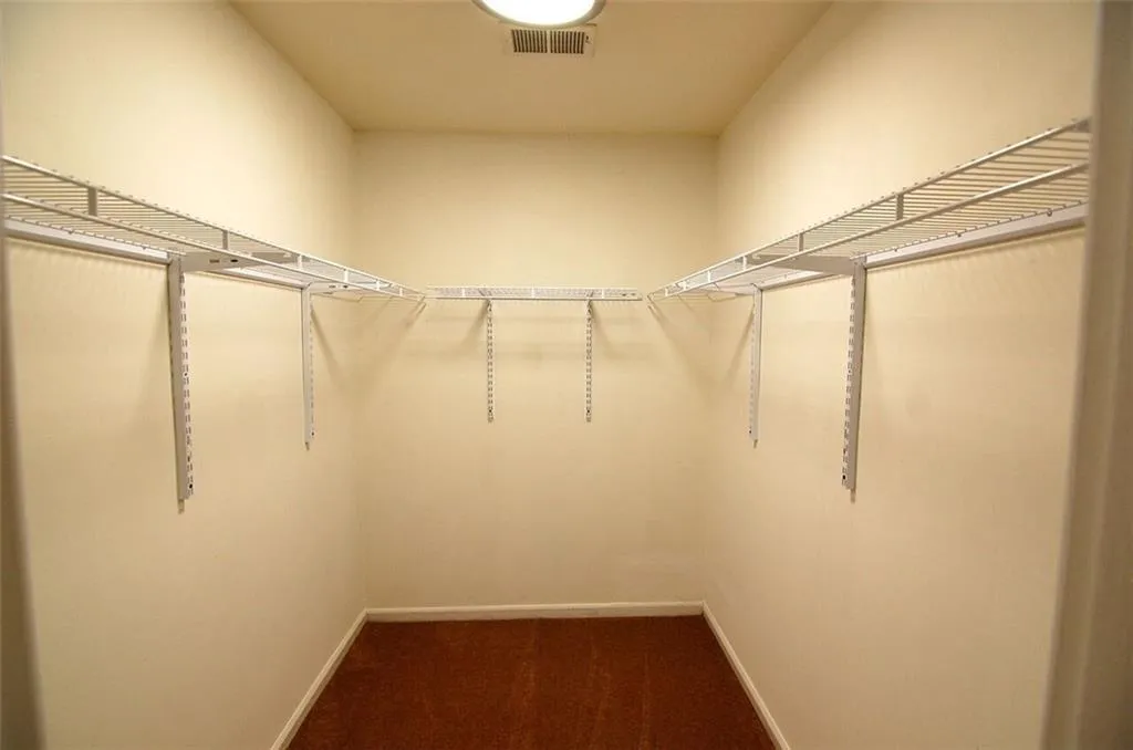 6851 Roswell Road Ne Unit F25, Atlanta, Georgia 30328, 2 Bedrooms Bedrooms, ,2 BathroomsBathrooms,Residential,Sold,6851 Roswell Road Ne Unit F25,5647936