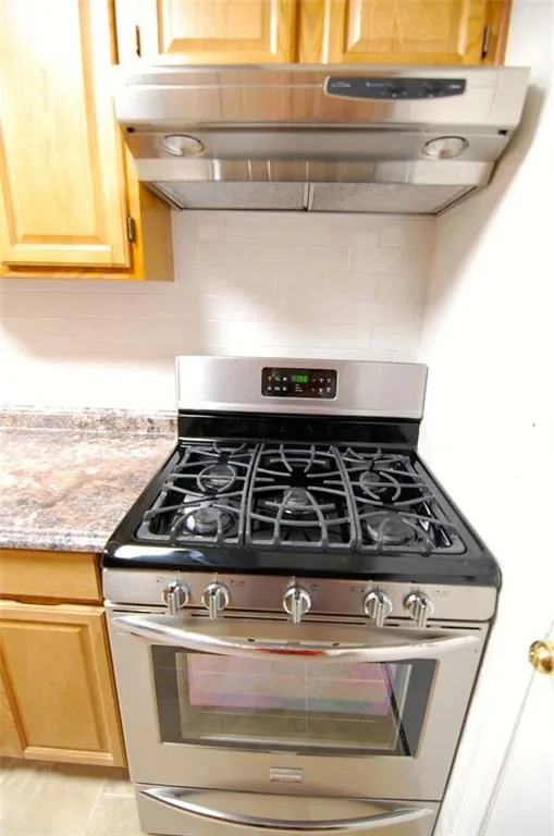 6851 Roswell Road Ne Unit F25, Atlanta, Georgia 30328, 2 Bedrooms Bedrooms, ,2 BathroomsBathrooms,Residential,Sold,6851 Roswell Road Ne Unit F25,5647936