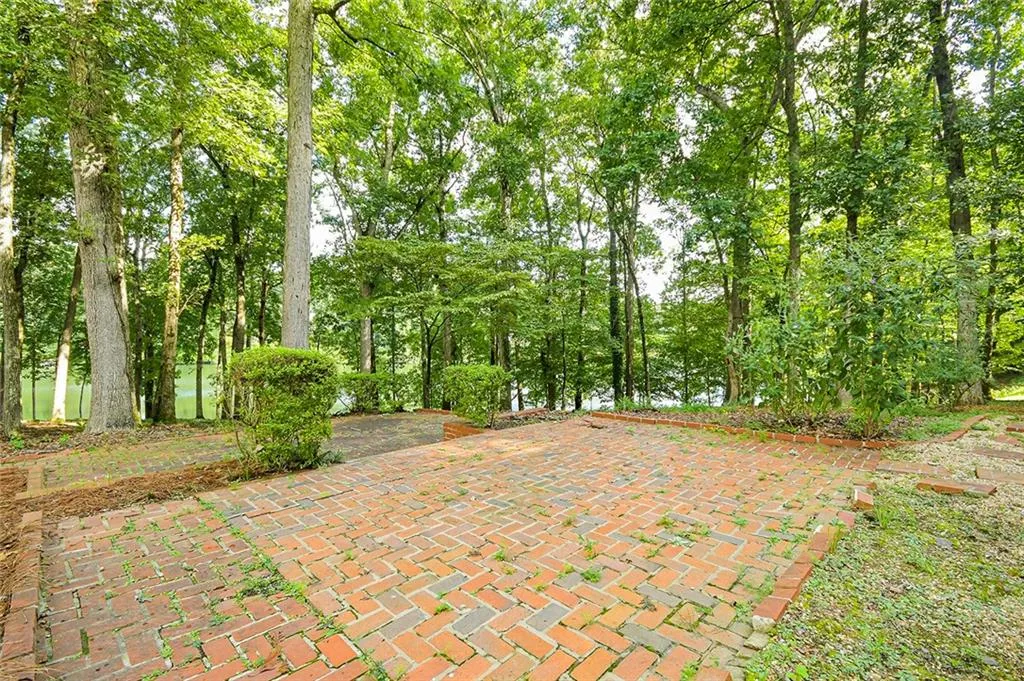 1714 Northridge Road, Sandy Springs, Georgia 30350, 4 Bedrooms Bedrooms, ,3 BathroomsBathrooms,Residential,Sold,1714 Northridge Road,6933751
