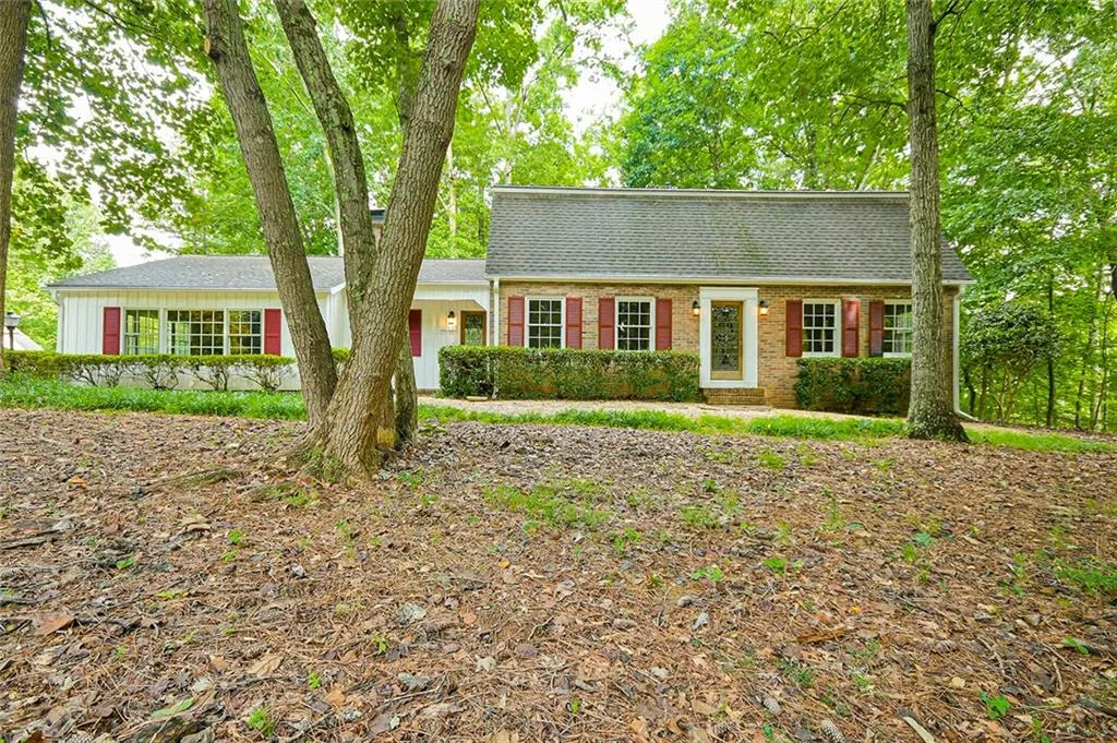 1714 Northridge Road, Sandy Springs, Georgia 30350, 4 Bedrooms Bedrooms, ,3 BathroomsBathrooms,Residential,Sold,1714 Northridge Road,6933751