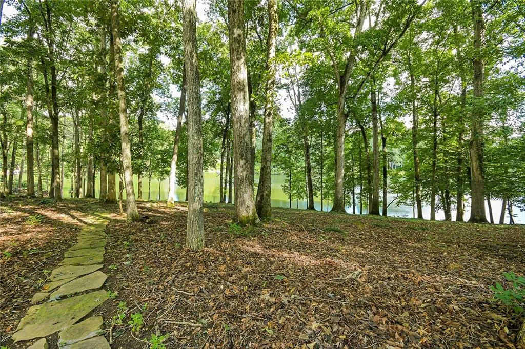 1714 Northridge Road, Sandy Springs, Georgia 30350, 4 Bedrooms Bedrooms, ,3 BathroomsBathrooms,Residential,Sold,1714 Northridge Road,6933751