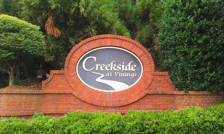 211 Creekway Crossing Se, Smyrna, Georgia 30082
