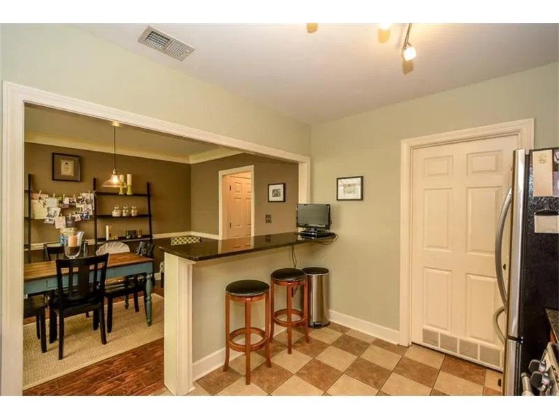 37 Mount Vernon Circle Unit 37, Dunwoody, Georgia 30338, 2 Bedrooms Bedrooms, ,2 BathroomsBathrooms,Residential,Sold,37 Mount Vernon Circle Unit 37,5703229