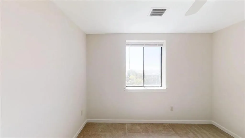 300 Johnson Ferry Road Ne Unit B910, Atlanta, Georgia 30328, 2 Bedrooms Bedrooms, ,2 BathroomsBathrooms,Residential,Sold,300 Johnson Ferry Road Ne Unit B910,6096478