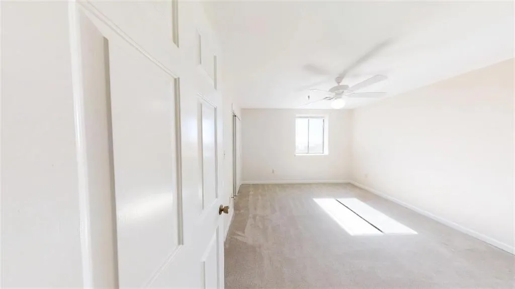 300 Johnson Ferry Road Ne Unit B910, Atlanta, Georgia 30328, 2 Bedrooms Bedrooms, ,2 BathroomsBathrooms,Residential,Sold,300 Johnson Ferry Road Ne Unit B910,6096478