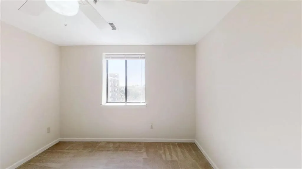 300 Johnson Ferry Road Ne Unit B910, Atlanta, Georgia 30328, 2 Bedrooms Bedrooms, ,2 BathroomsBathrooms,Residential,Sold,300 Johnson Ferry Road Ne Unit B910,6096478