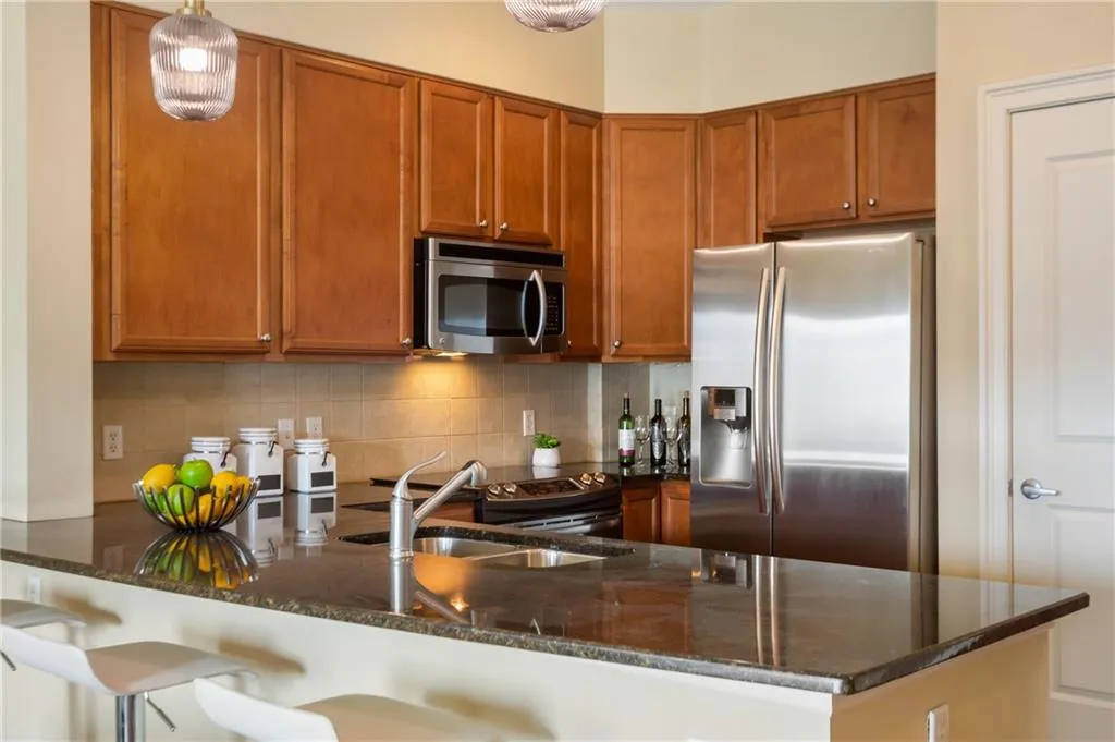 200 River Vista Drive Unit 701, Atlanta, Georgia 30339, 1 Bedroom Bedrooms, ,1 BathroomBathrooms,Residential,Sold,200 River Vista Drive Unit 701,7005419