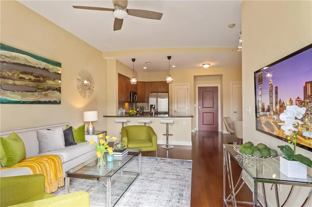 200 River Vista Drive Unit 701, Atlanta, Georgia 30339, 1 Bedroom Bedrooms, ,1 BathroomBathrooms,Residential,Sold,200 River Vista Drive Unit 701,7005419