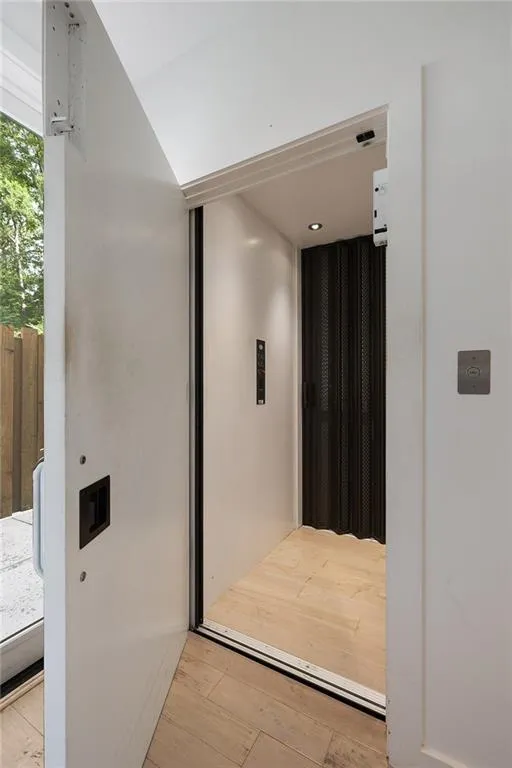 Elevator