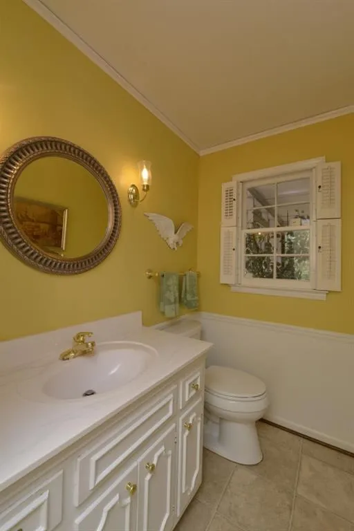 7160 Hunters Branch Drive, Sandy Springs, Georgia 30328, 5 Bedrooms Bedrooms, ,3 BathroomsBathrooms,Residential,Sold,7160 Hunters Branch Drive,5829576