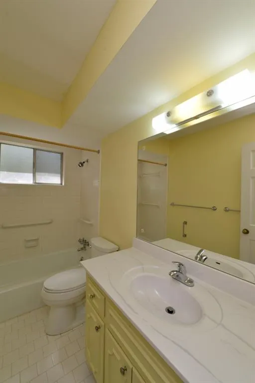 7160 Hunters Branch Drive, Sandy Springs, Georgia 30328, 5 Bedrooms Bedrooms, ,3 BathroomsBathrooms,Residential,Sold,7160 Hunters Branch Drive,5829576