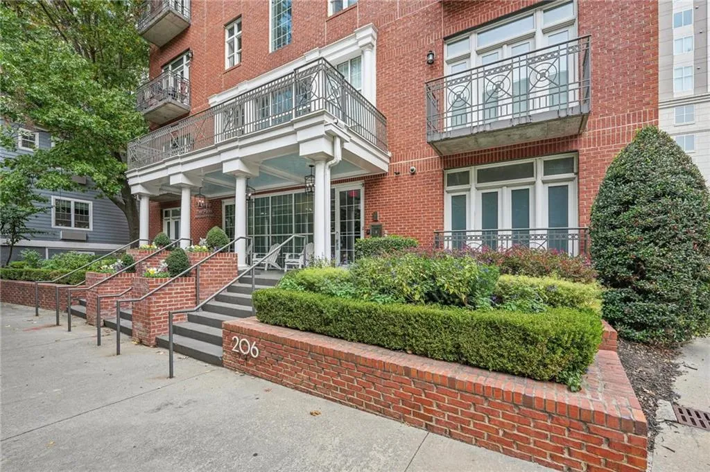 206 Ne 11th Street Ne Unit 703a, Atlanta, Georgia 30309, 2 Bedrooms Bedrooms, ,2 BathroomsBathrooms,Residential,For Sale,206 Ne 11th Street Ne Unit 703a,7579183