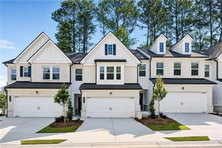 879 Rainwater Trace, Lawrenceville, Georgia 30044