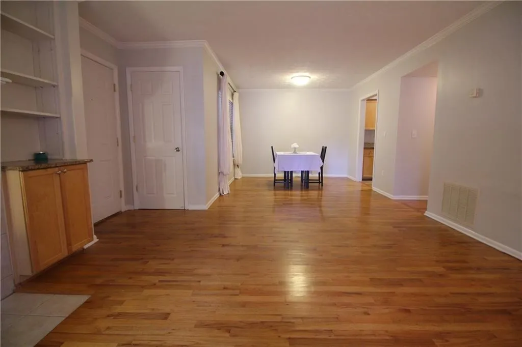 1150 Collier Road Nw Unit J10, Atlanta, Georgia 30318, 2 Bedrooms Bedrooms, ,2 BathroomsBathrooms,Residential,Sold,1150 Collier Road Nw Unit J10,5854651
