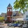 Historic Vinings features Vinings Jubilee where you'll find great shops, boutiques, restaurants.