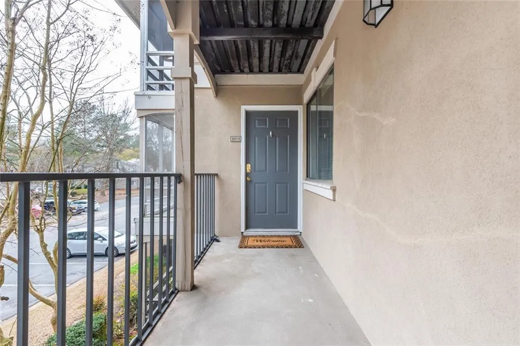 2013 Wingate Way, Sandy Springs, Georgia 30350, 2 Bedrooms Bedrooms, ,2 BathroomsBathrooms,Residential,Sold,2013 Wingate Way,6854210