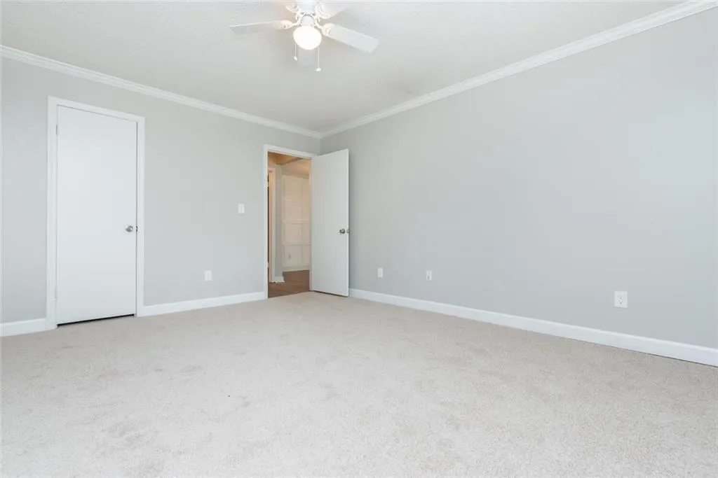 2013 Wingate Way, Sandy Springs, Georgia 30350, 2 Bedrooms Bedrooms, ,2 BathroomsBathrooms,Residential,Sold,2013 Wingate Way,6854210