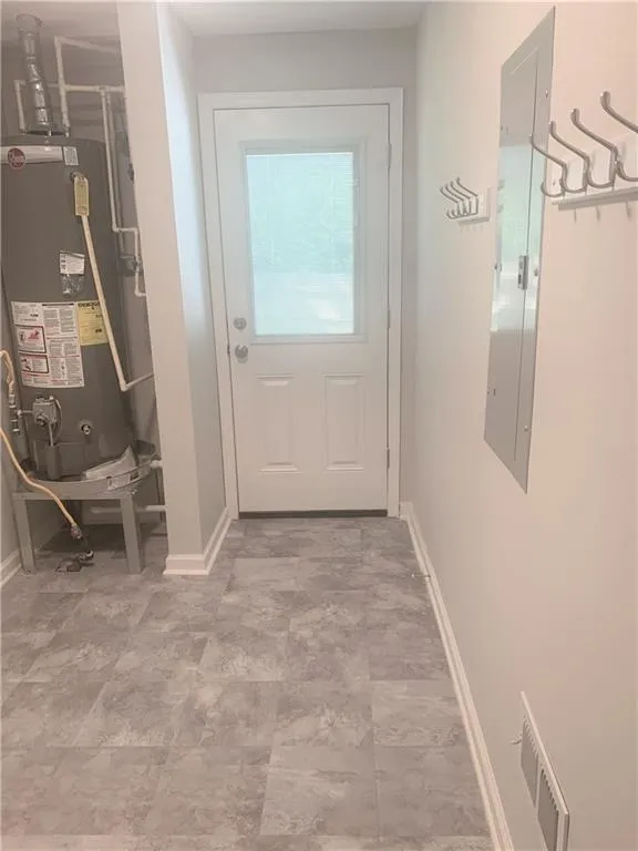 6369 Cherry Tree Lane, Sandy Springs, Georgia 30328, 3 Bedrooms Bedrooms, ,2 BathroomsBathrooms,Residential,Sold,6369 Cherry Tree Lane,6715406