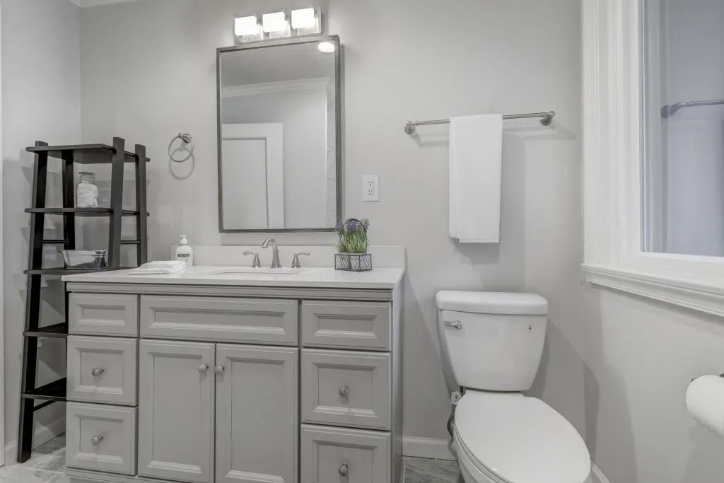 6369 Cherry Tree Lane, Sandy Springs, Georgia 30328, 3 Bedrooms Bedrooms, ,2 BathroomsBathrooms,Residential,Sold,6369 Cherry Tree Lane,6715406