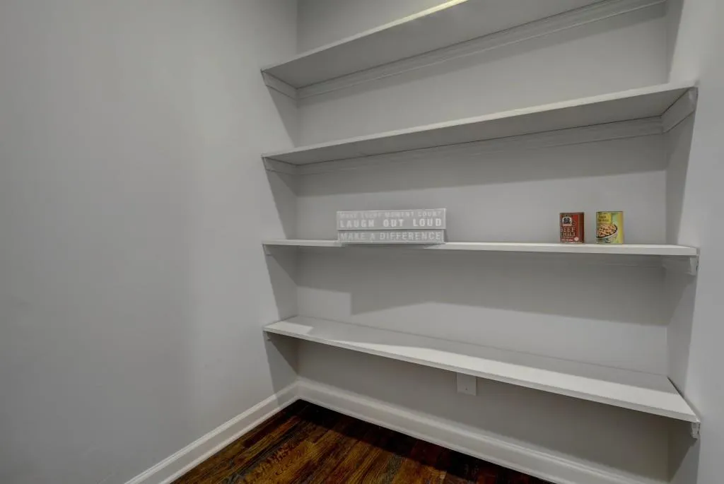 6369 Cherry Tree Lane, Sandy Springs, Georgia 30328, 3 Bedrooms Bedrooms, ,2 BathroomsBathrooms,Residential,Sold,6369 Cherry Tree Lane,6715406