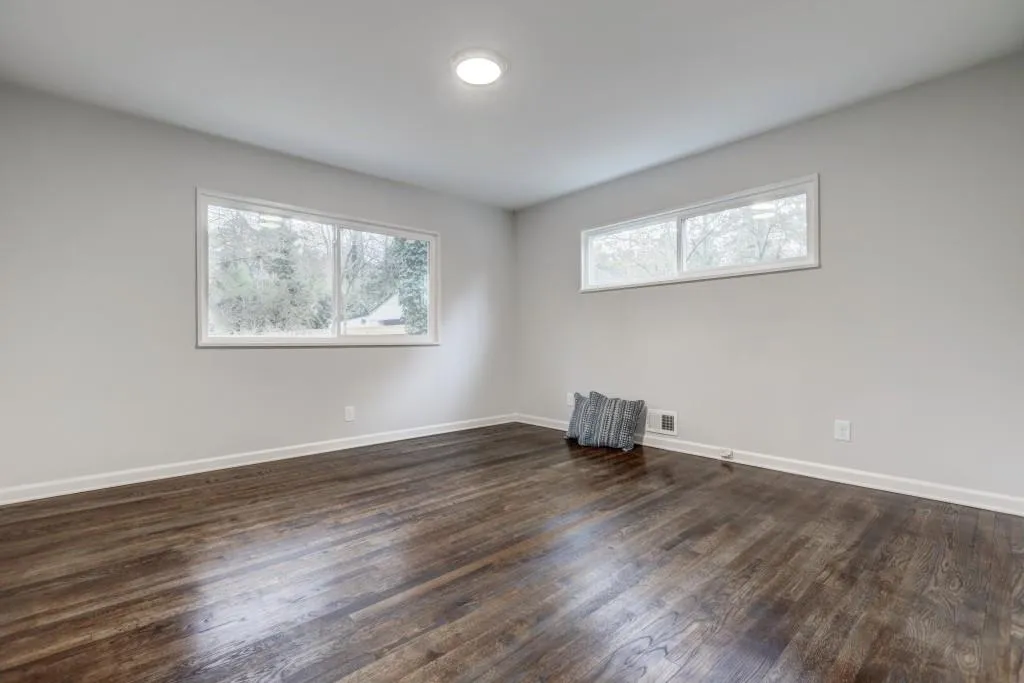 6369 Cherry Tree Lane, Sandy Springs, Georgia 30328, 3 Bedrooms Bedrooms, ,2 BathroomsBathrooms,Residential,Sold,6369 Cherry Tree Lane,6715406