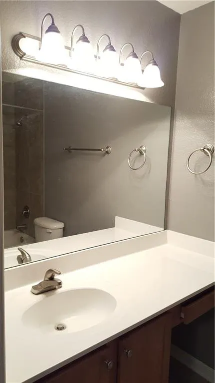 165 N River Drive Unit G, Atlanta, Georgia 30350, 2 Bedrooms Bedrooms, ,2 BathroomsBathrooms,Residential,Sold,165 N River Drive Unit G,5781844