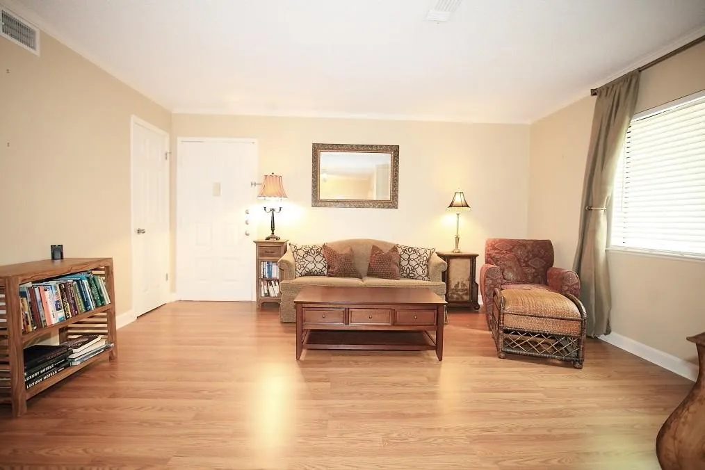 1404 Wingate Way Unit 1404, Sandy Springs, Georgia 30350, 1 Bedroom Bedrooms, ,1 BathroomBathrooms,Residential,Sold,1404 Wingate Way Unit 1404,5893711